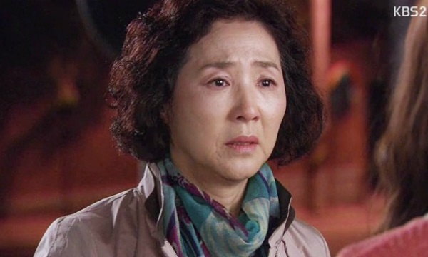 '. Mẹ chồng nghe tiếng cháu trai khóc ré lên liền lao vào phòng con dâu hỏi tội, nào ngờ… .' '. Mẹ chồng nghe tiếng cháu trai khóc ré lên liền lao vào phòng con dâu hỏi tội, nào ngờ… .'