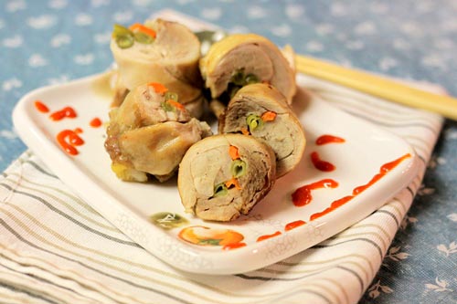 18.huong-dan-cach-lam-ga-cuon-toi-nuong-1-phunutoday.vn