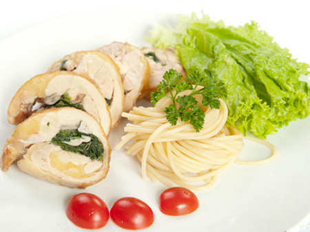 18.huong-dan-cach-lam-ga-cuon-toi-nuong-2-phunutoday.vn