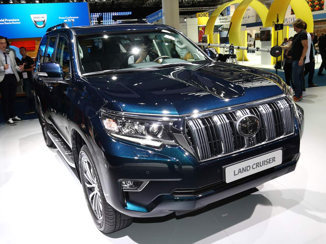 toyota land cruiser prado 2018 chinh thuc ra mat hinh anh 1