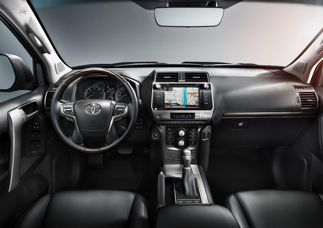 toyota land cruiser prado 2018 chinh thuc ra mat hinh anh 4