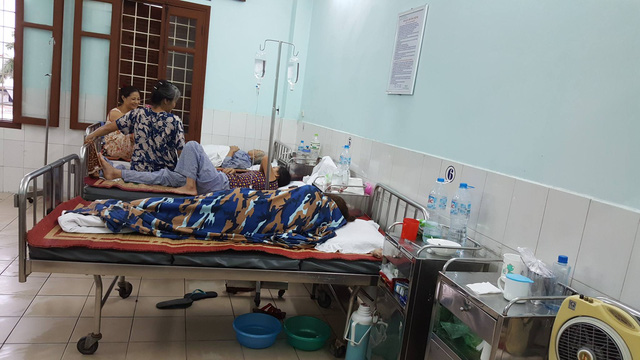 Vụ cô giáo tự tử: Chi tiết bất ngờ trong quyết định điều chuyển hình ảnh 1 vu co giao tu tu: chi tiet bat ngo trong quyet dinh dieu chuyen hinh anh 1