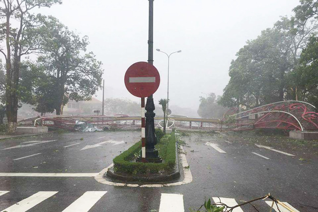 canh tuong tan hoang tai cac tinh co bao so 10 do bo - 8