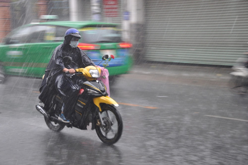 Dự báo thời tiết hôm nay (17.9): Hoàn lưu sau bão số 10, từ Thanh Hóa trở ra miền Bắc mưa như trút, lũ trên các sông lên nhanh hình ảnh 1 du bao thoi tiet hom nay (17.9): hoan luu sau bao so 10, tu thanh hoa tro ra mien bac mua nhu trut, lu tren cac song len nhanh hinh anh 1