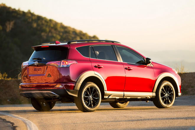 toyota rav4 adventure co gia tu 652 trieu dong hinh anh 4