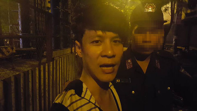 Tránh chốt 141, ô tô “điên” phóng bạt mạng gây tai nạn liên tiếp - 1