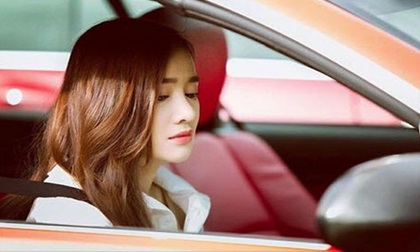 Nhã Phương phản ứng gì trước ồn ào Trường Giang say xỉn, va chạm xe?