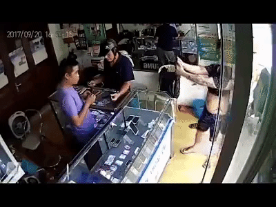 trieu tap nghi pham vo mua iphone, 
