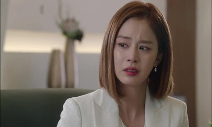Từ ngày dọn ra ngoài ở riêng, đêm nào con dâu cũng ngồi khóc vì nhớ mẹ chồng