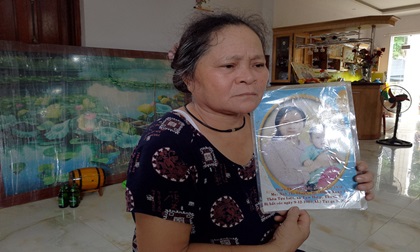 Vụ bố mẹ 36 năm tìm con thất lạc ở ga tàu: Đang xét nghiệm ADN để xác định huyết thống với một trường hợp