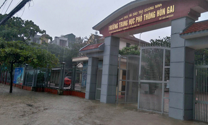 Học sinh tử vong bất thường tại sân trường ở Quảng Ninh