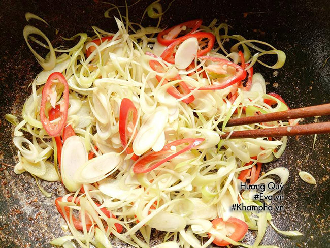 vit xao sa ot ngon bao nhieu com cung het - 4