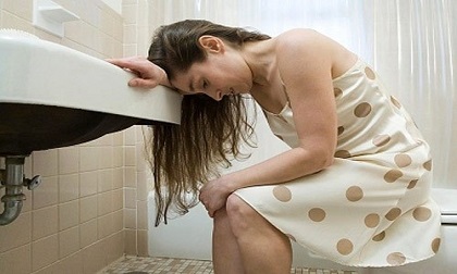 Thói quen chết người khi đi vệ sinh gây hại khôn lường quá nhiều người mắc
