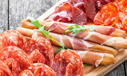 Có những thực phẩm bị mốc vẫn ăn được ngon lành, không hại sức khỏe