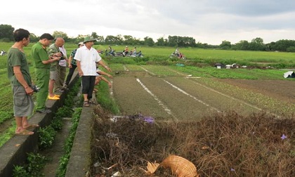 Tia sét kinh hoàng đánh thẳng xuống cánh đồng, một người phụ nữ tử vong thương tâm