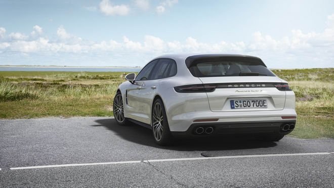 Porsche Panamera hybrid tiết kiệm nhiên liệu giá 5 tỷ đồng - 2