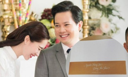 Hé lộ thiệp cưới giản dị mà tinh tế của Hoa hậu Đặng Thu Thảo và hôn phu
