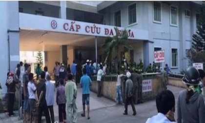 Người nhà tố bệnh nhân còn sống bị bệnh viện chuyển xuống nhà xác