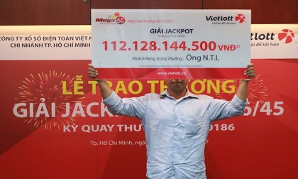 Cơn mưa ngang qua đã mang về 112 tỉ cho người chơi Vietlott như thế nào?
