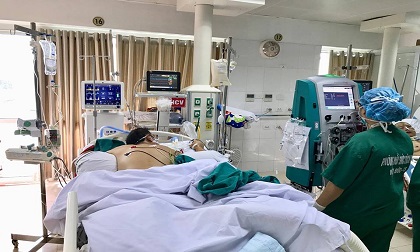 Nghe thầy bói phán chết nên không cho bác sĩ cấp cứu, 1 người tử vong