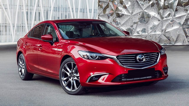 Mazda6 2.0 giảm giá còn 820 triệu đồng ở Việt Nam - 1