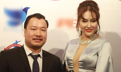 Bạn trai mới của Phi Thanh Vân bị 'bóc mẽ' mới hơn 30 tuổi, là đại gia ảo và 'quỵt' tiền không trả