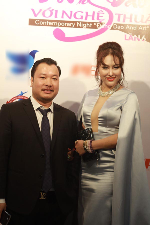 Bạn trai mới của Phi Thanh Vân bị bóc mẽ mới hơn 30 tuổi, là đại gia ảo và quỵt tiền không trả - Ảnh 3.