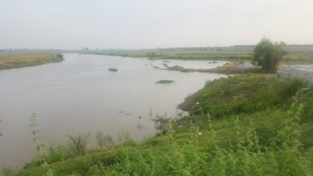 5 hoc sinh duoi nuoc o ha noi: hai anh em ruot tu vong, chau nho nhat moi 5 tuoi - 2