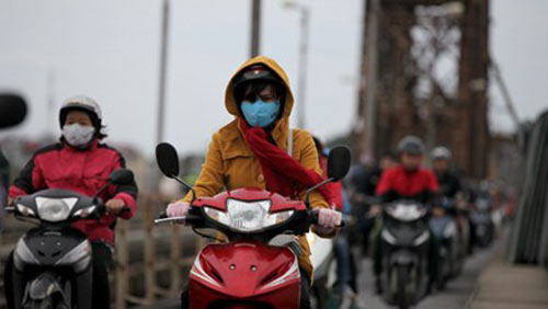 tin moi thoi tiet 16/10: sang nay ha noi chuyen mua ret, giam gan 10 do c - 1
