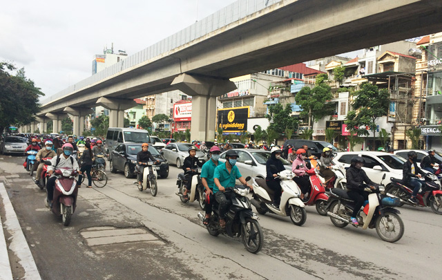 chum anh: ha noi lanh te tai, thanh nien 