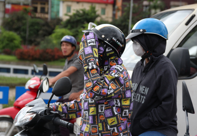 chum anh: ha noi lanh te tai, thanh nien 