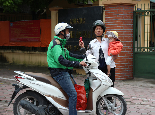 chum anh: ha noi lanh te tai, thanh nien 