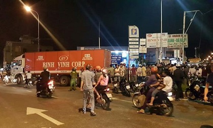 Nữ sinh lớp 9 đi xe đạp điện bị xe tải tông thiệt mạng