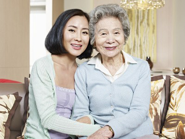 chong bo di theo bo, bao nam nay toi duoc me chong nhan lam con gai - 2