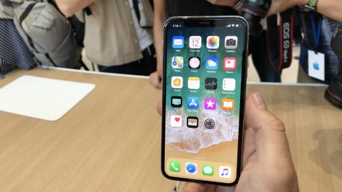 iPhone X giá nghìn USD: Đẹp, nhưng không thú vị - 1