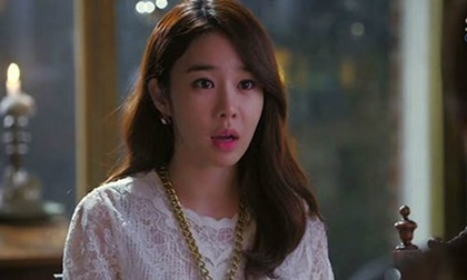 Đánh vợ suốt ngày nhưng cứ lên mạng là chồng khoe vợ yêu, vợ xinh