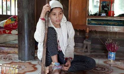 Ký ức hãi hùng trong đêm sạt lở đất kinh hoàng vùi lấp 2 bố con
