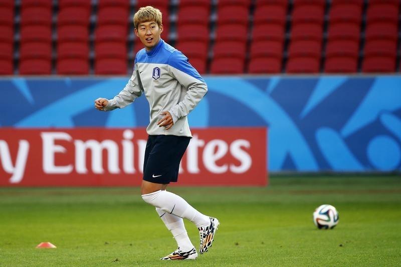 Son Heung-Min, câu chuyện truyền cảm hứng với thanh niên châu Á - Ảnh 2.