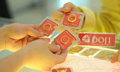 Giá vàng hôm nay 28/10: Mức thấp nhất ba tuần