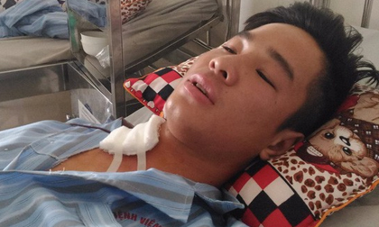 'Sau khi nghe thấy tiếng nổ lớn, tôi bật dậy thì thấy máu bắn ra từ cổ'