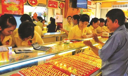 Giá vàng hôm nay 2/11: Bước ngoặt mới, biến động khó lường
