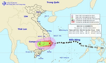 Bản tin thời tiết 9h30: Bão số 12 hoành hành đất liền, mưa to khắp nơi