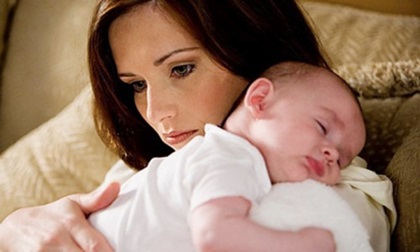 Muốn giữ lại đứa con mới sinh, tôi đau đớn chấp nhận bỏ chồng