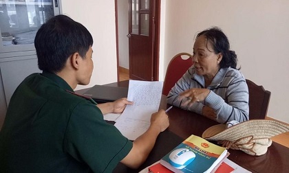 Đâm chết bạn trên tàu rồi đẩy xác xuống biển