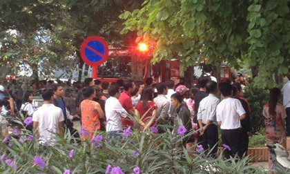 Hà Nội: Cháy lớn tại chung cư khu đô thị Văn Quán sau hai tiếng nổ lớn
