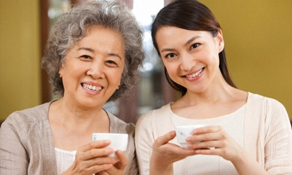 Khi vợ chồng tôi rơi vào tình thế khó khăn, người 'cứu' chúng tôi lại chính là mẹ chồng