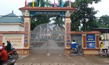 Khởi tố vụ án phụ huynh xông vào trường đánh học sinh và hiệu trưởng nhập viện