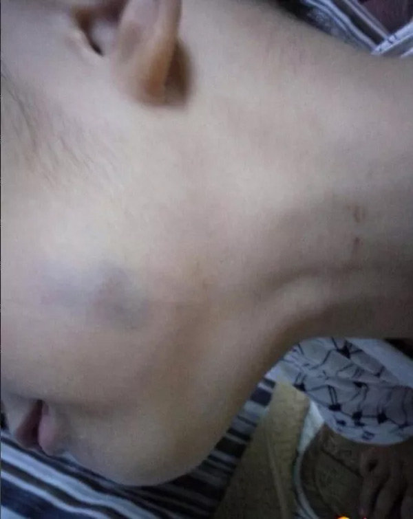 con trai 5 tuoi bi tham o ma, me hoang hon phat hien con bi co giao danh moi ngay - 1