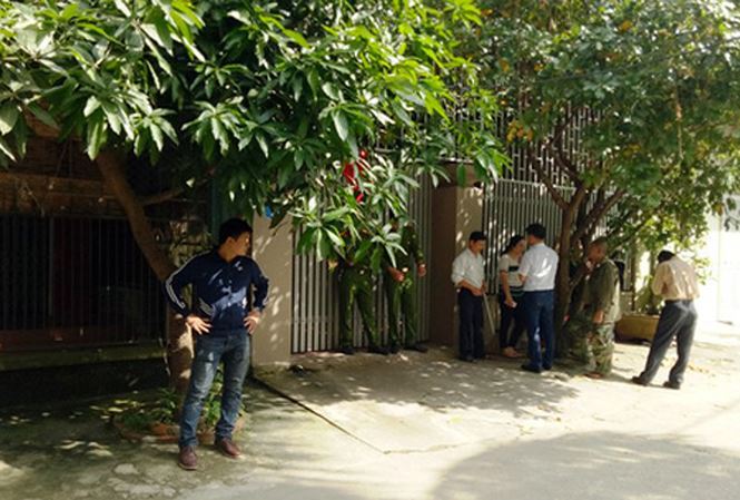 Đi học về, con 