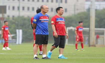 Việt Nam vs Afghanistan: HLV Park Hang Seo có thể làm gì?